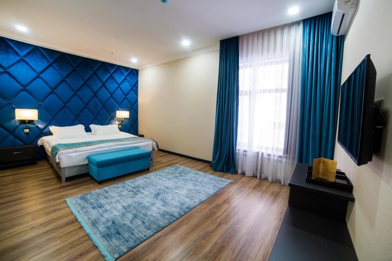 Golden Hotel Бішкек Екстер'єр фото